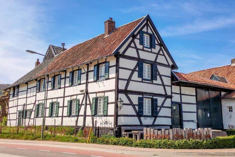 Bnb Het Geluk Van Limburg Mechelen Ngoại thất bức ảnh